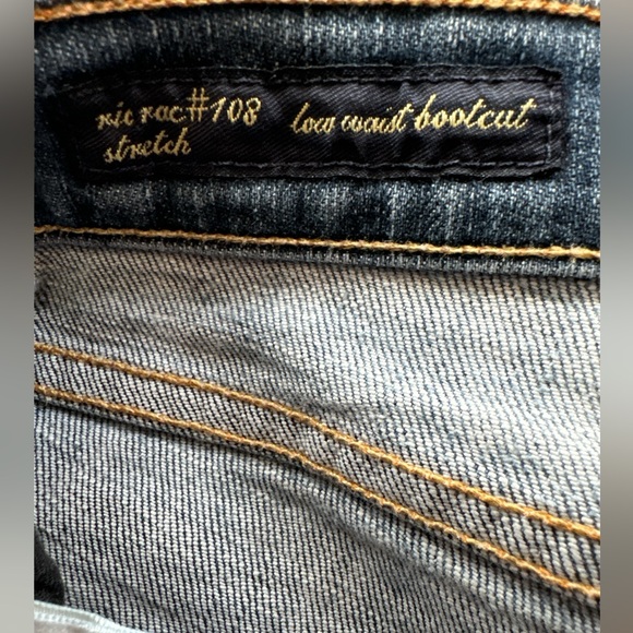 Citizens of Humanity Ric rac #108 distressed low waisted bootcut size 26 - Picture 8 of 11